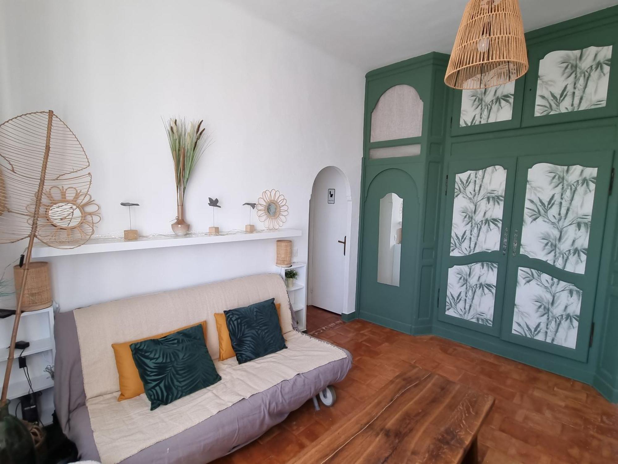 Au Fil De Soi Villa Saint-Julien-de-Peyrolas Екстериор снимка